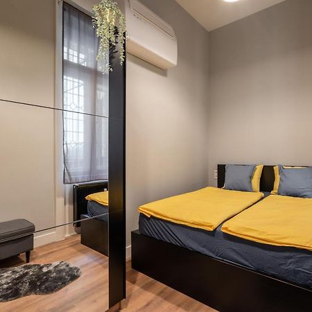 Апартаменты Buenos Boutique - A/C, 2 Bathrms, Amazing View Будапешт Экстерьер фото