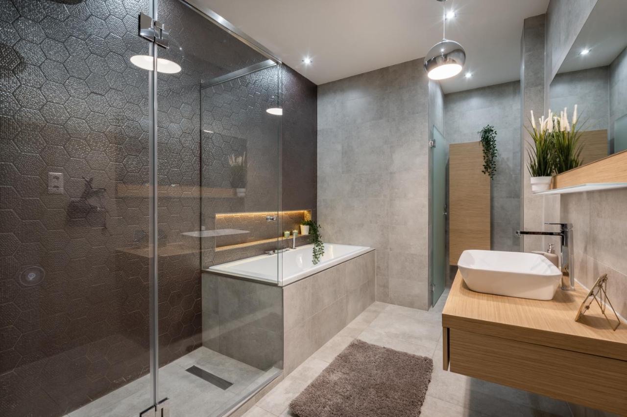Апартаменты Buenos Boutique - A/C, 2 Bathrms, Amazing View Будапешт Экстерьер фото